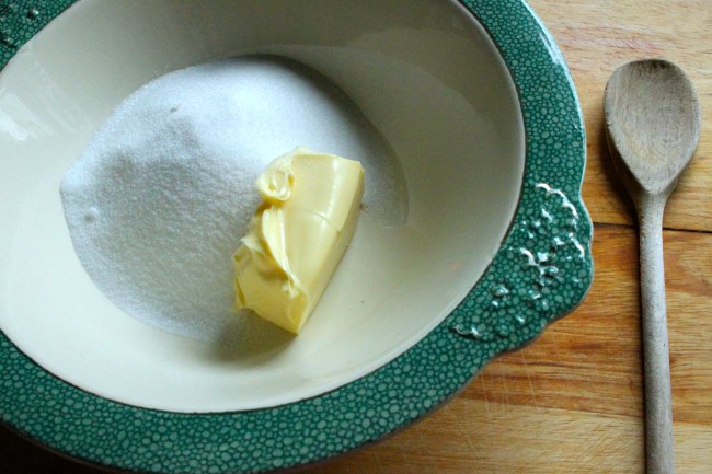 Honey & Dough - Italian Berry Cake